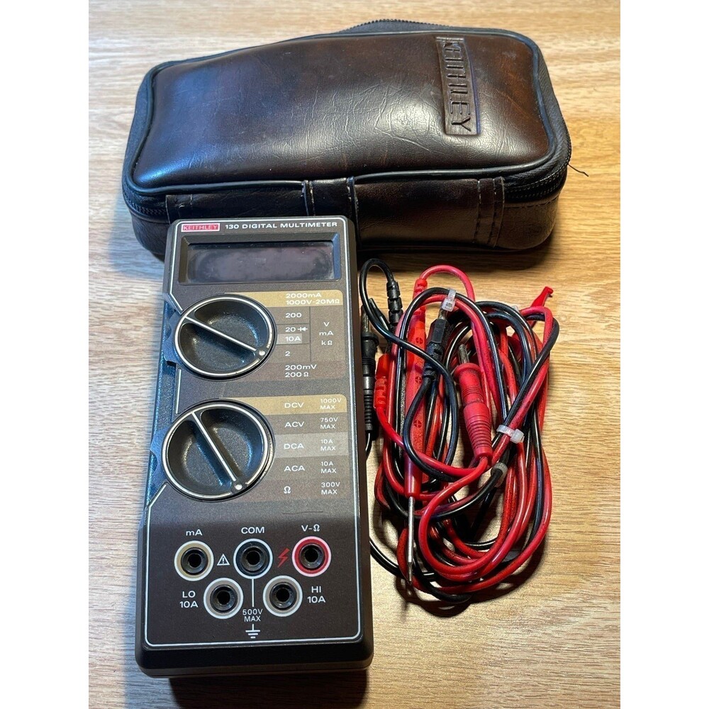 Keithley 130 DMM Digital‎ Handheld Multimeter W/ Probes Case